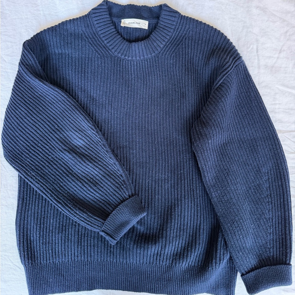 Everlane Women's Navy Crewneck Sweater